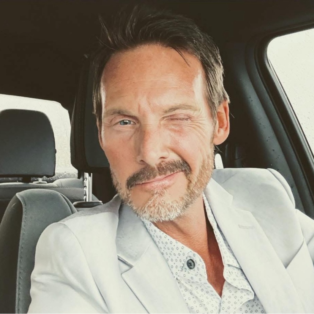 Meet your Posher, Austin